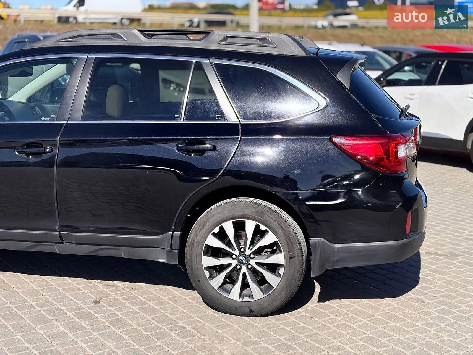 2014 Subaru Outback - мініатюра 5