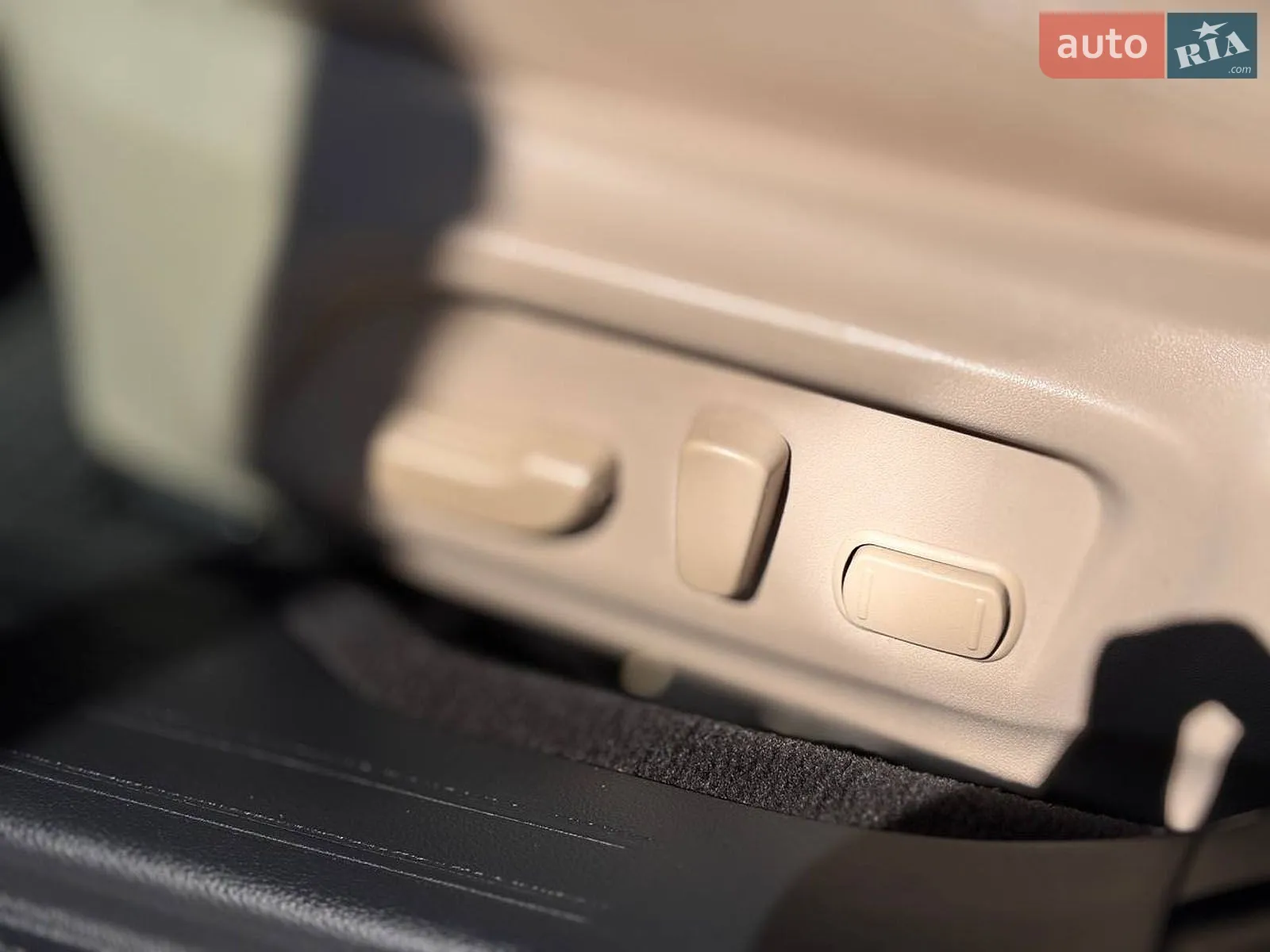 2014 Subaru Outback - мініатюра 19