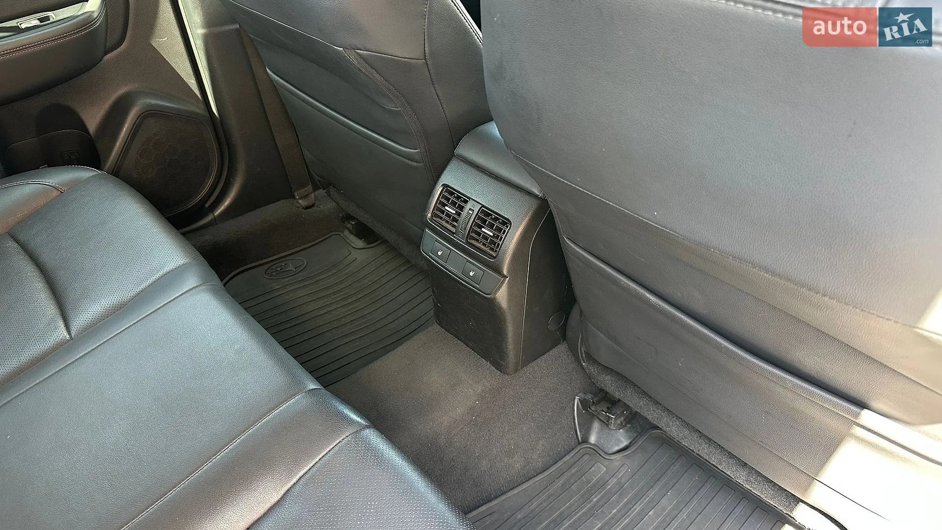 2016 Subaru Outback - мініатюра 14
