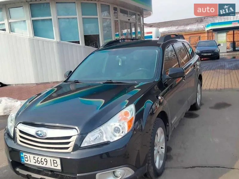Subaru Outback 2011
