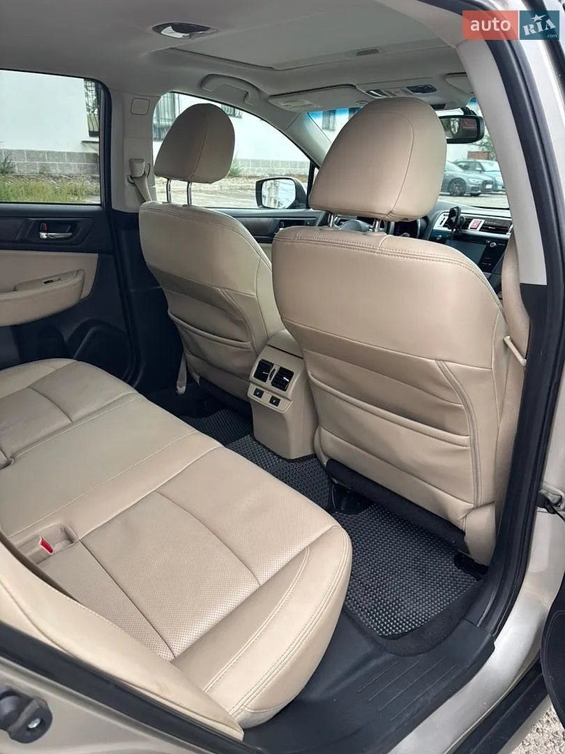 2015 Subaru Outback - мініатюра 13
