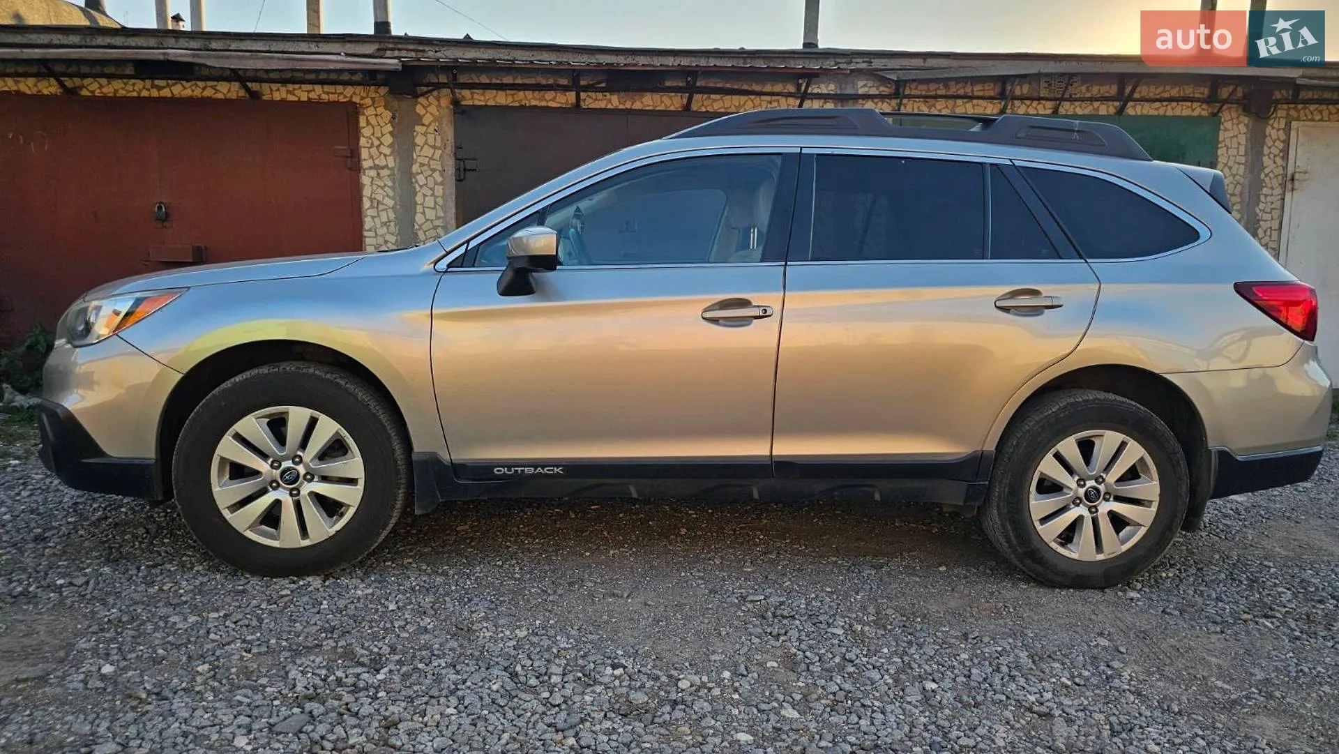 2017 Subaru Outback - мініатюра 4