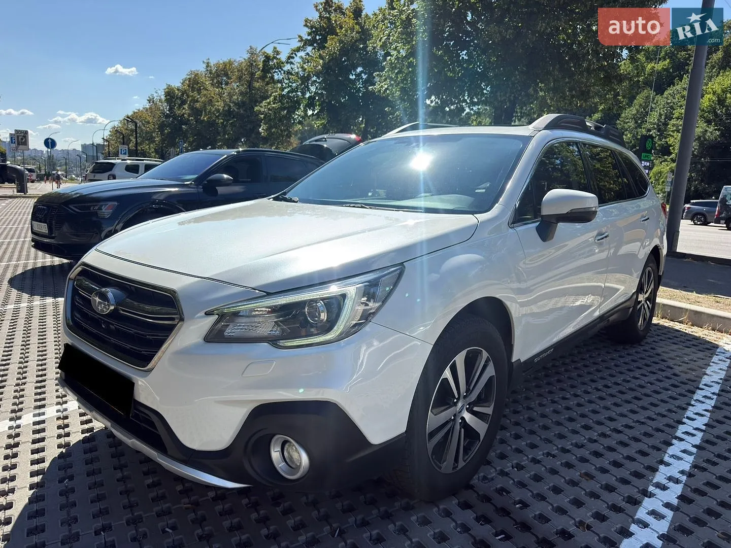 2018 Subaru Outback - мініатюра 2
