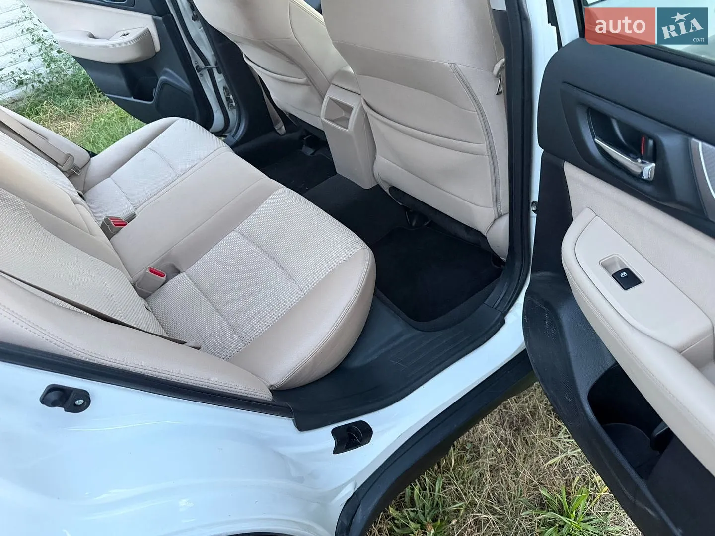 2015 Subaru Outback - мініатюра 18