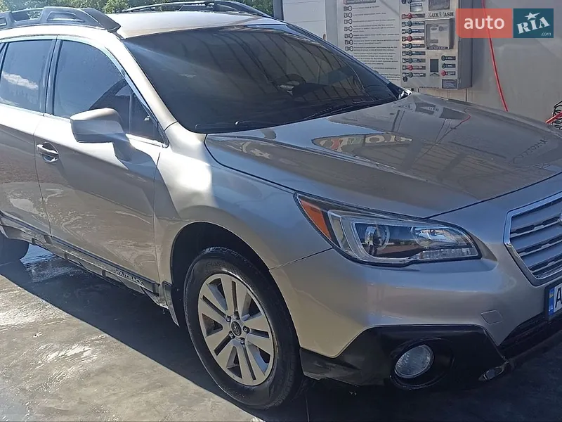 Subaru Outback 2015