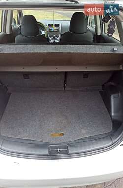 Хэтчбек Subaru Trezia 2013 в 