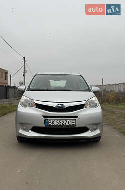 Хэтчбек Subaru Trezia 2011 в Ровно