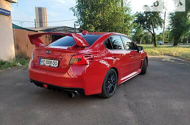 Седан Subaru WRX STI 2015 в Кривому Розі