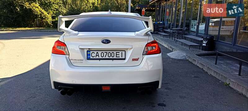 Седан Subaru WRX STI 2015 в Умани