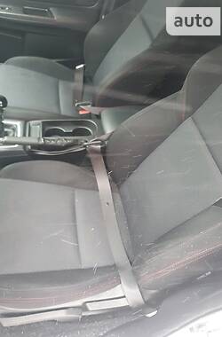 Седан Subaru WRX 2014 в Дніпрі