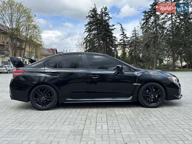 Седан Subaru WRX 2014 в Днепре