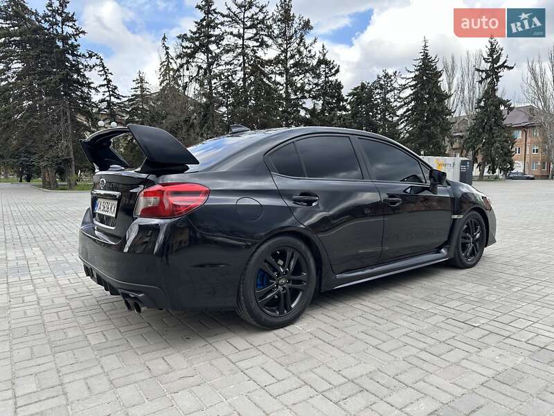 Седан Subaru WRX 2014 в Днепре