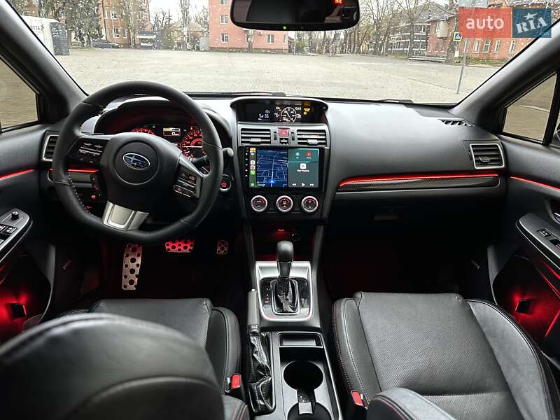 Седан Subaru WRX 2014 в Днепре