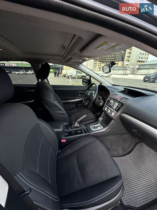 Внедорожник / Кроссовер Subaru XV 2015 в Киеве