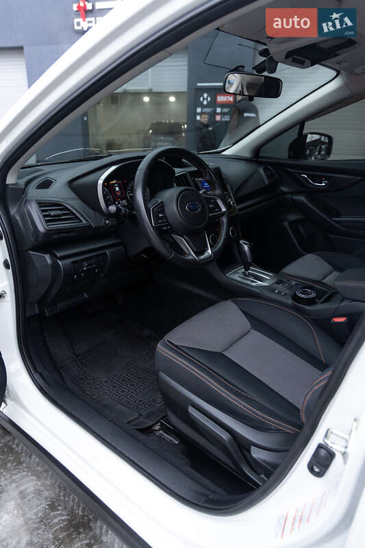 Внедорожник / Кроссовер Subaru XV 2017 в Харькове