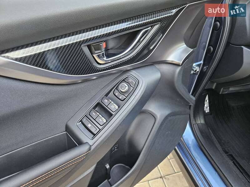 Внедорожник / Кроссовер Subaru XV 2018 в Одессе