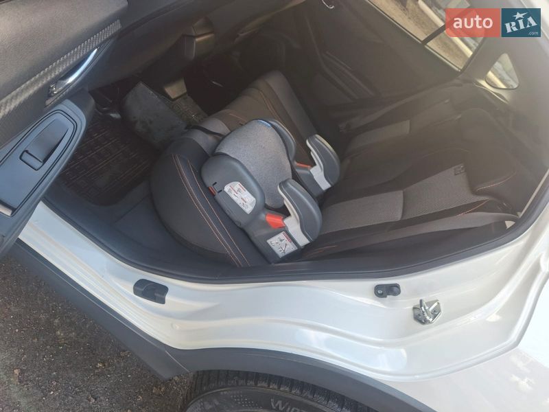 Позашляховик / Кросовер Subaru XV 2017 в Харкові