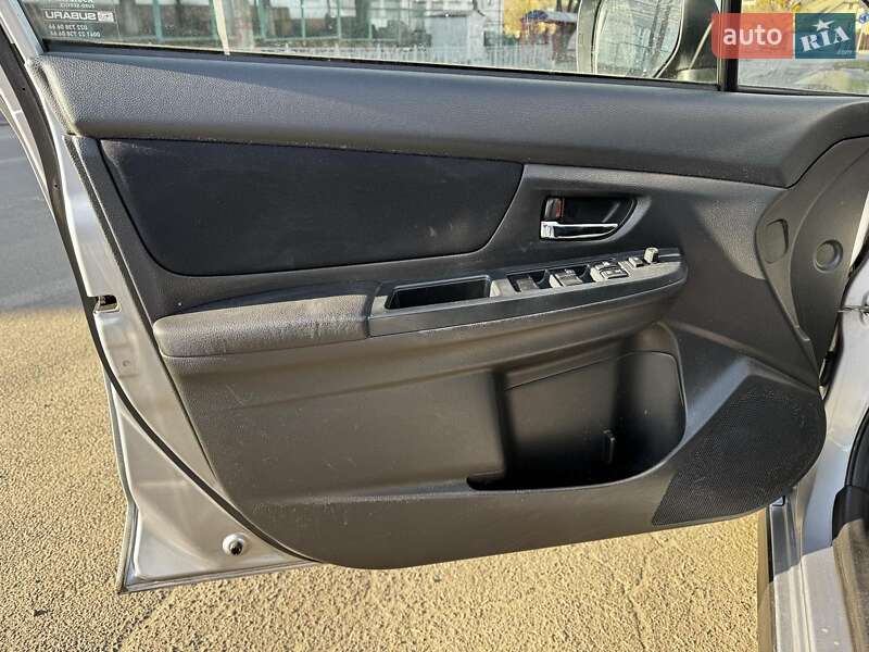 Внедорожник / Кроссовер Subaru XV 2012 в Киеве