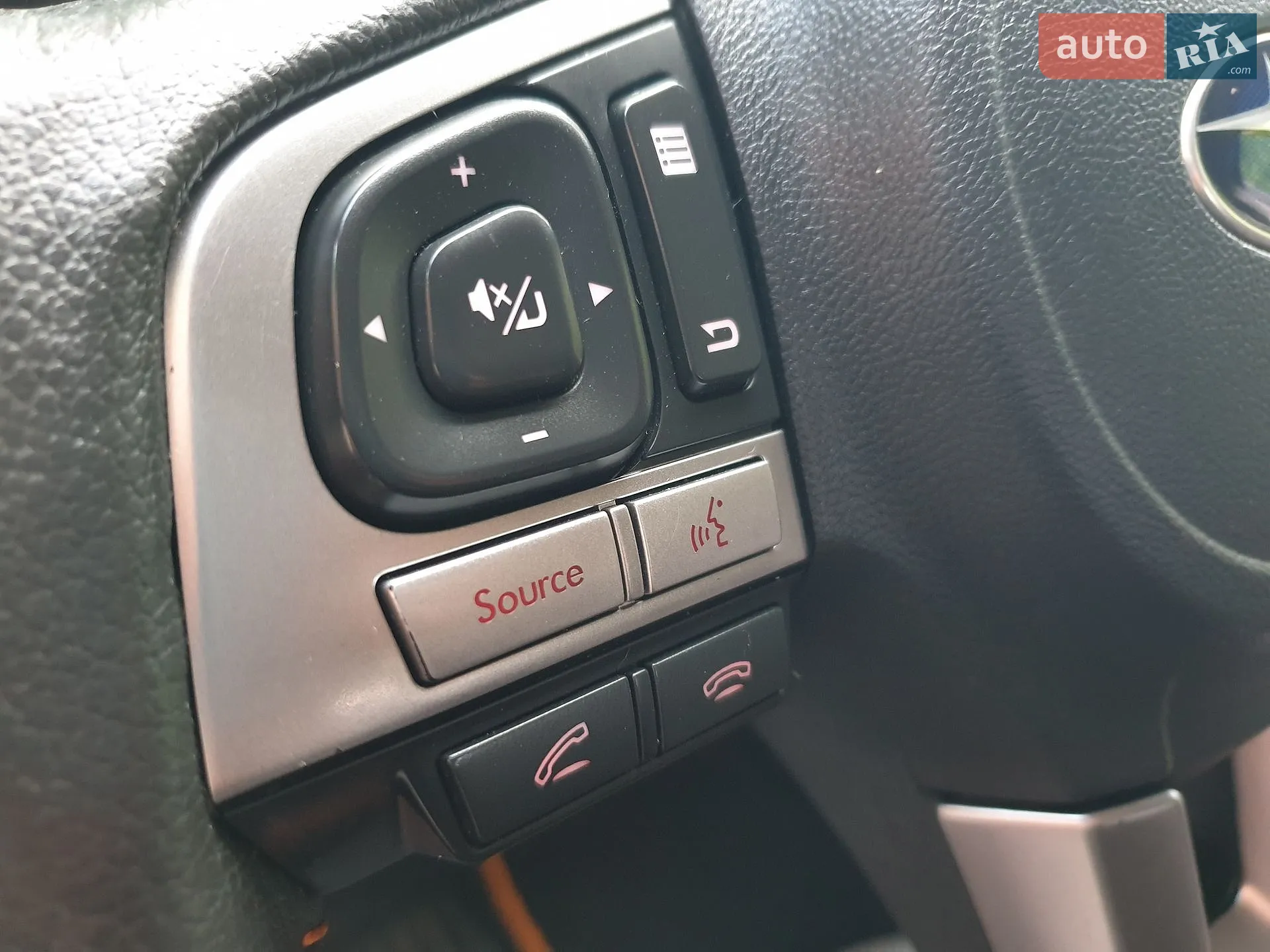 2016 Subaru Crosstrek - мініатюра 28