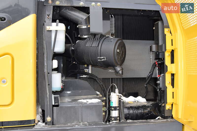 Гусеничный экскаватор Sumitomo SH130-6 2024 в Киеве фото 12 Гусеничный экскаватор Sumitomo SH130-6 2024 в Киеве