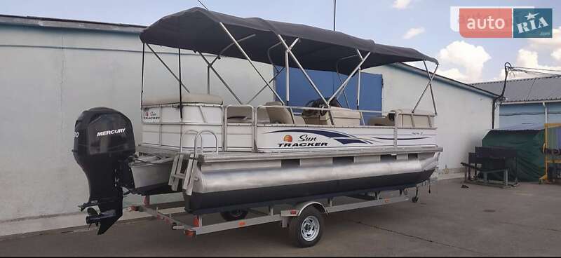 Другой водный транспорт Sun Tracker Party Barge 2007 в Киеве фото 27 Другой водный транспорт Sun Tracker Party Barge 2007 в Киеве