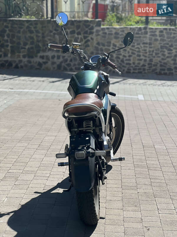 Кафе рейсер Super Soco 2021 в Луцке