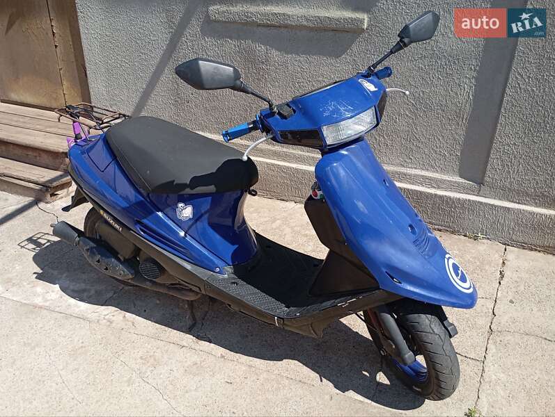 Вантажні моторолери, мотоцикли, скутери, мопеди Suzuki Address V100 2000 в Марганці