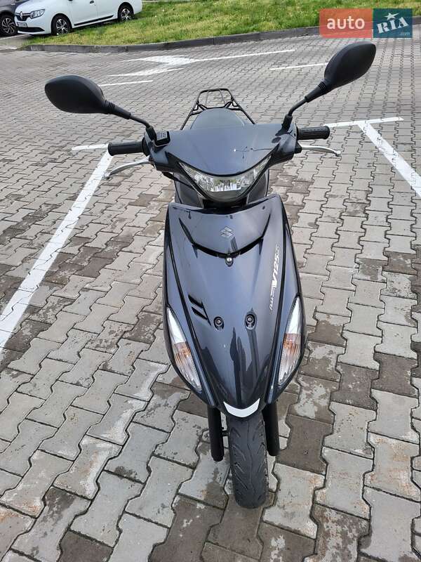 Скутер Suzuki Address V125 2014 в Остер