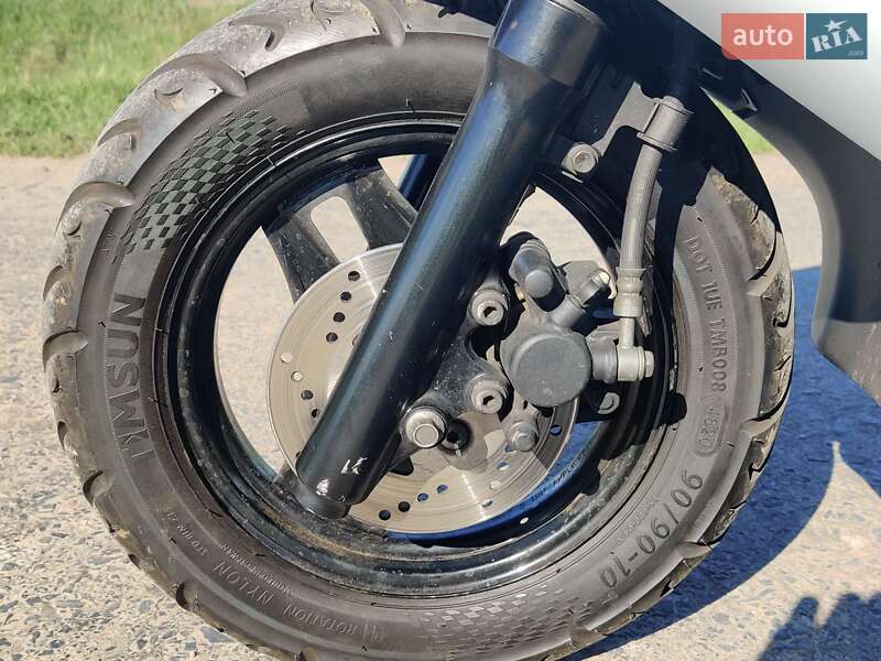 Скутер Suzuki Address V125 2014 в Харкові