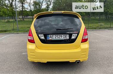 Хэтчбек Suzuki Aerio 2003 в Днепре