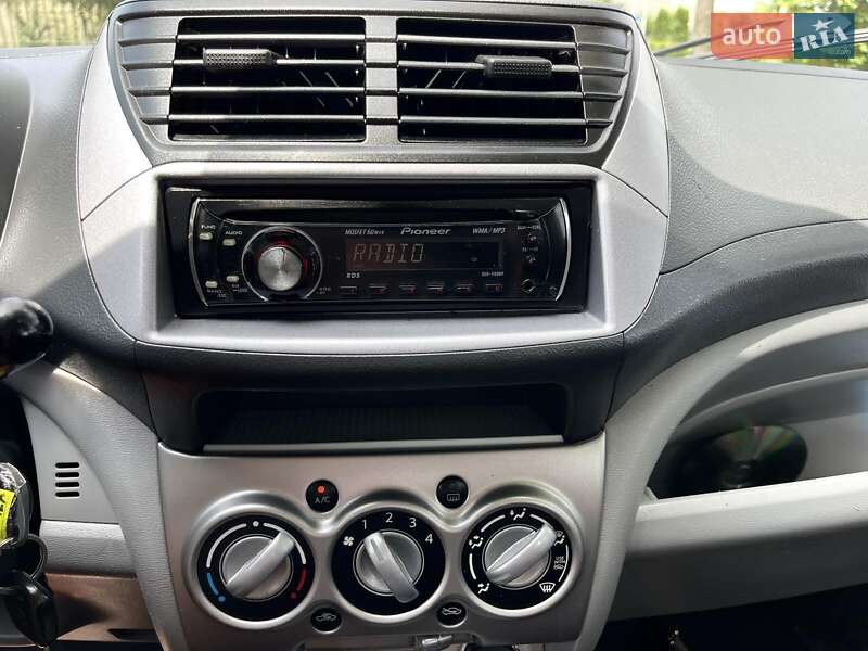 Седан Suzuki Alto 2009 в Стрию