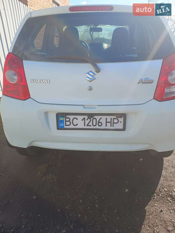 Хэтчбек Suzuki Alto 2009 в Львове