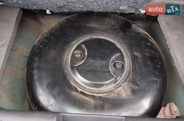 Хетчбек Suzuki Alto 2011 в 