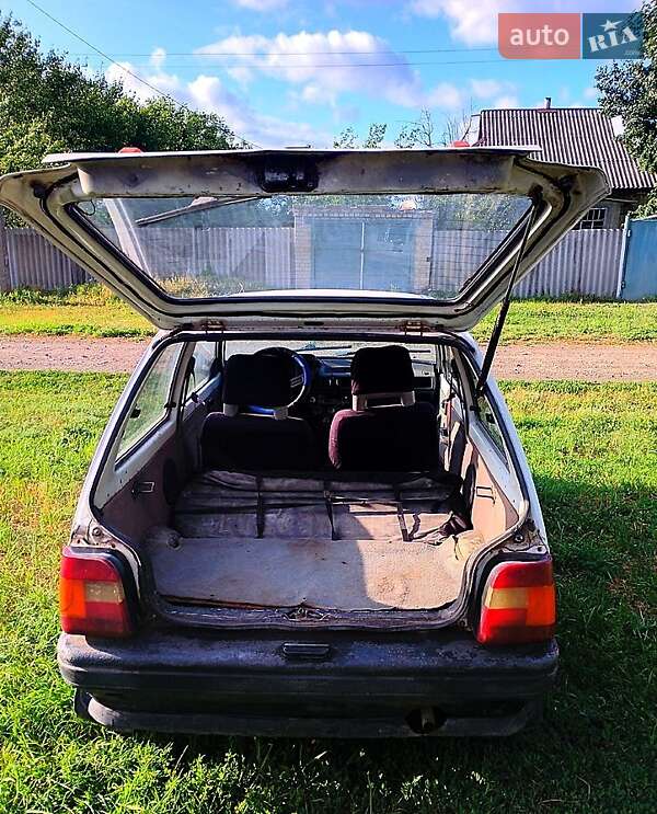 Хэтчбек Suzuki Alto 1987 в Первомайске