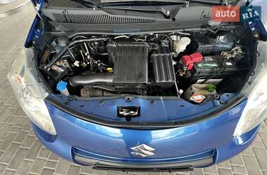 Хэтчбек Suzuki Alto 2011 в 