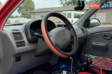 Хэтчбек Suzuki Alto 2003 в 