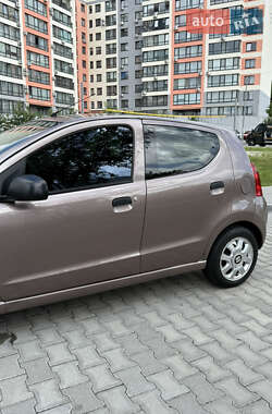 Хэтчбек Suzuki Alto 2010 в 