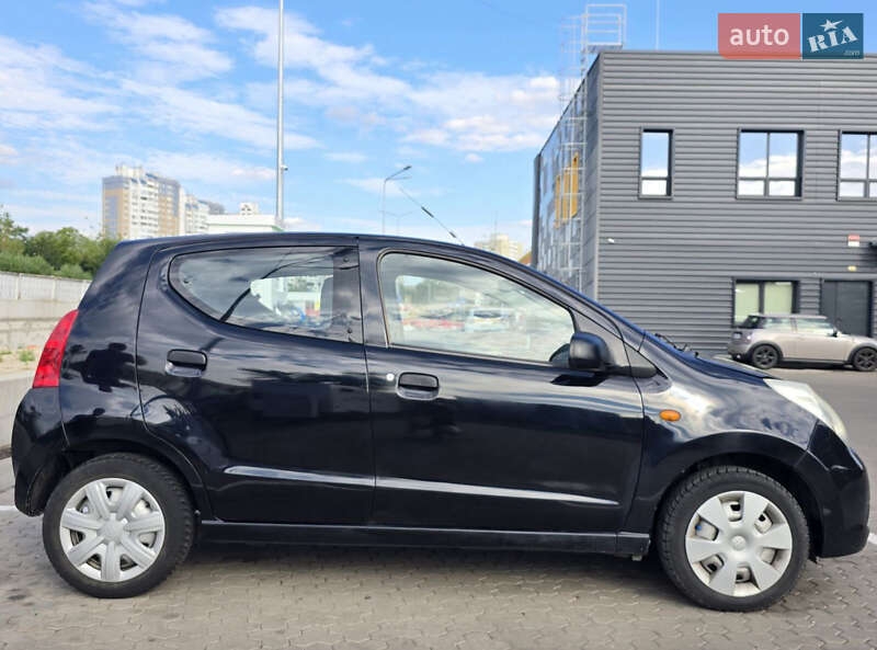Хетчбек Suzuki Alto 2011 в Києві