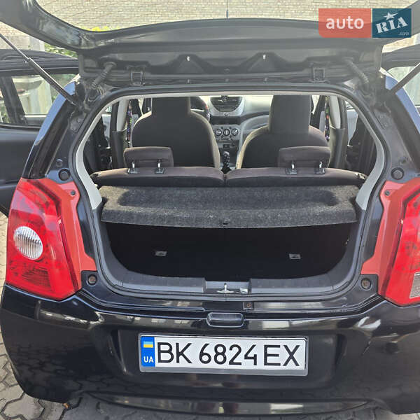 Хэтчбек Suzuki Alto 2011 в Киеве