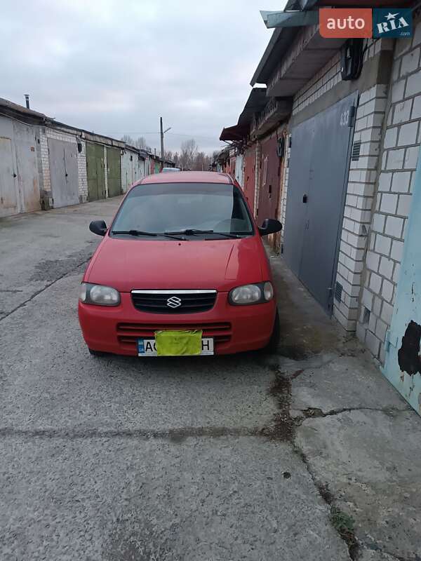 Хэтчбек Suzuki Alto 2002 в Киеве