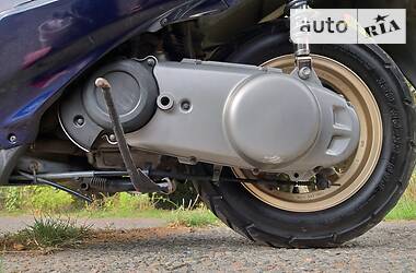 Максі-скутер Suzuki Avenis 150 2001 в 