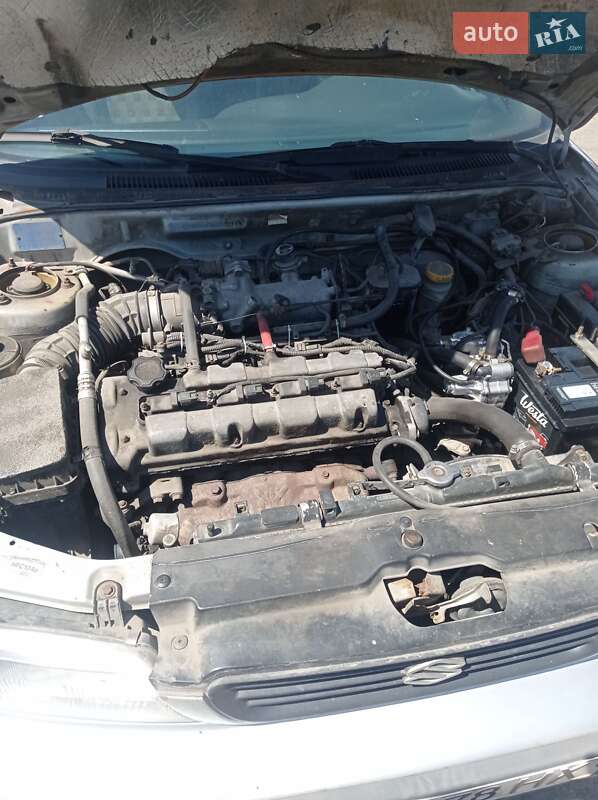 Універсал Suzuki Baleno 1998 в Запоріжжі