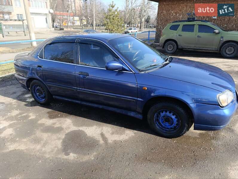 Седан Suzuki Baleno 1999 в Славянске