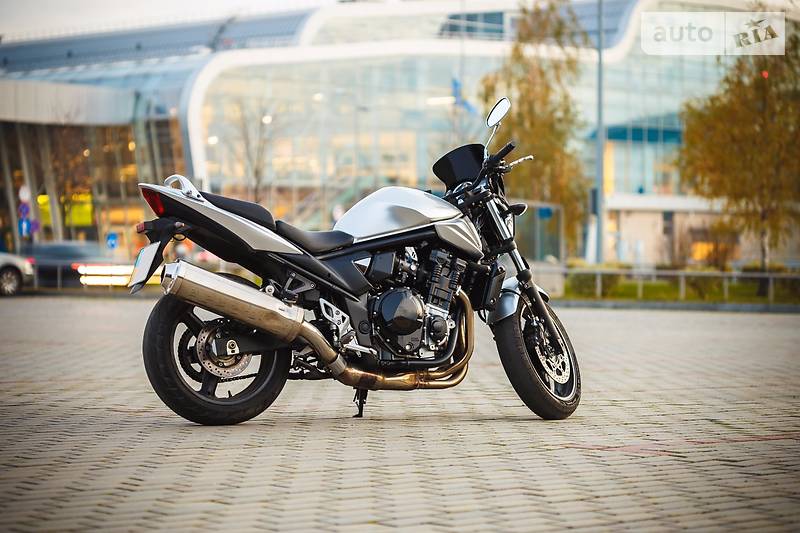 Мотоцикл Без обтікачів (Naked bike) Suzuki Bandit 2009 в Львові фото Мотоцикл Без обтікачів (Naked bike) Suzuki Bandit 2009 в Львові