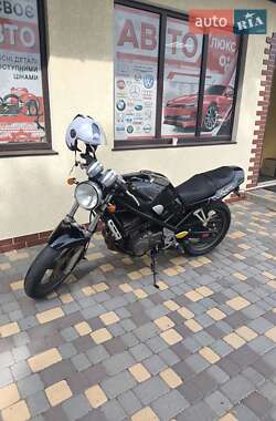 Мотоцикл Спорт-туризм Suzuki Bandit 2001 в Гайсине