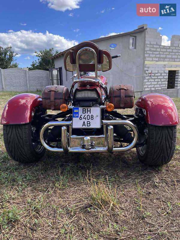 Трайк Suzuki Boulevard C50 2005 в Овидиополе