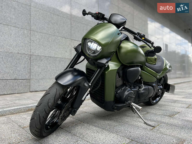 Мотоцикл Круизер Suzuki Boulevard M109R 2006 в 