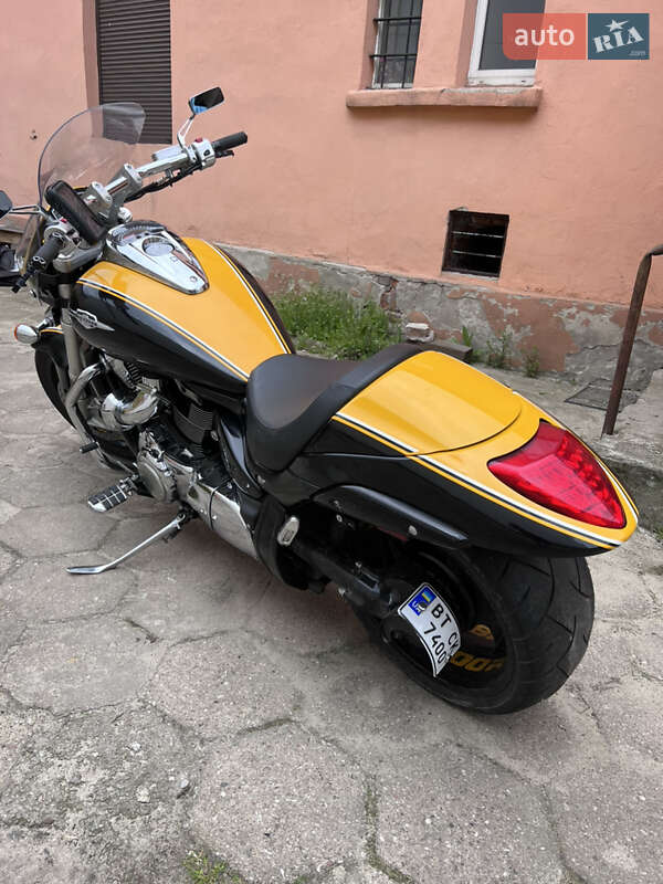 Мотоцикл Супермото (Motard) Suzuki Boulevard 2012 в Благовещенском