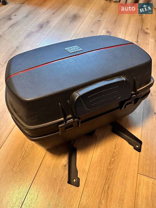 Макси-скутер Suzuki Burgman 200 2015 в Днепре