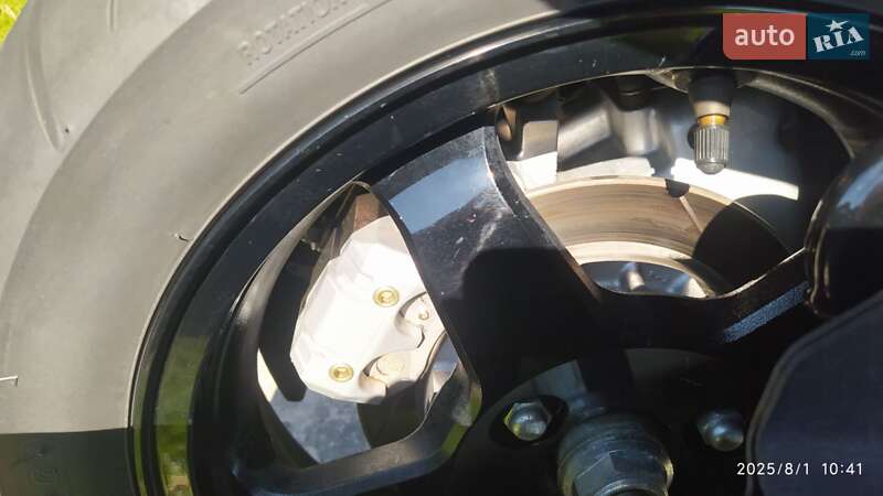 Макси-скутер Suzuki Burgman 400 2007 в Нетешине